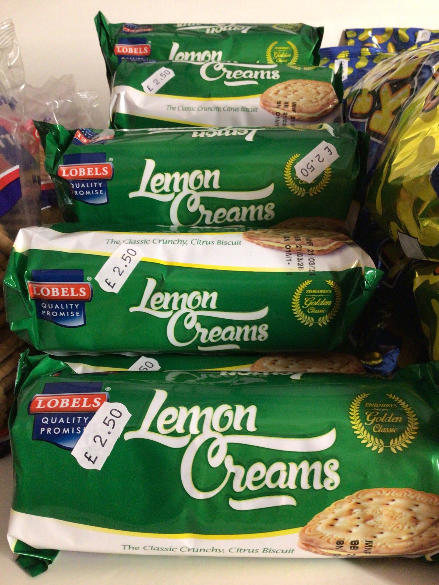 Lobels Lemon creams biscuit